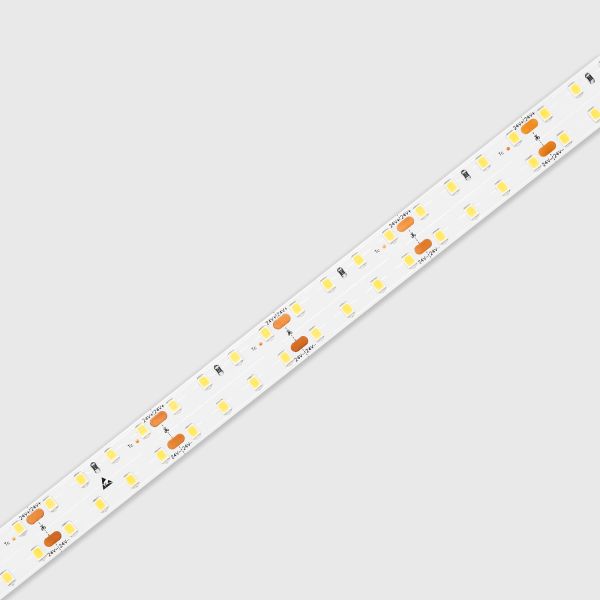 Світлодіодна стрічка сумісна з димером LTX 11.24.192.19.20.040.930 потужністю 20.8W з серії Profile Floor In з цоколем LED, температура кольору — 3000K