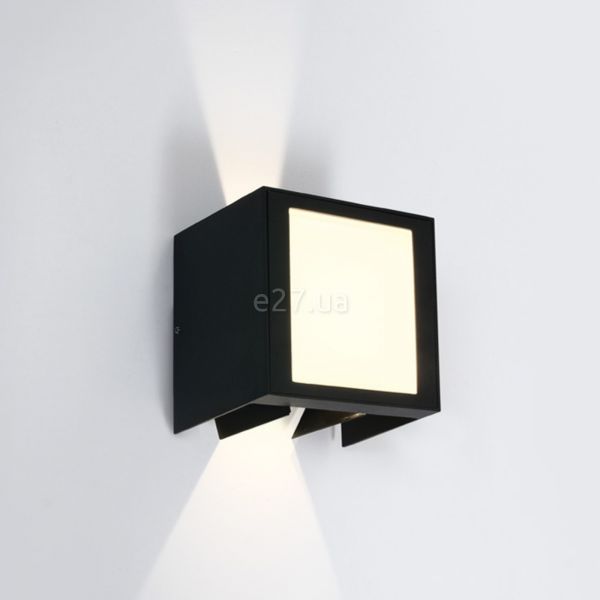 Настенный светильник One Light 67440A/AN/W Wall Adjustable Beams