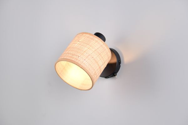 Спот Reality R81851736 Aimee