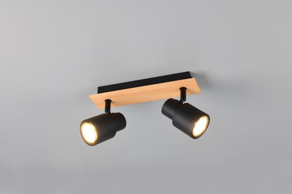 Спот Reality R81982032 Pierre