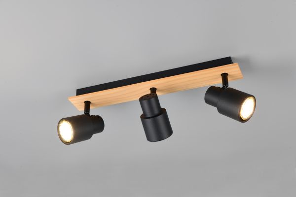 Спот Reality R81983032 Pierre