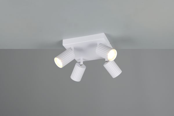 Спот Trio 867730431 Soka